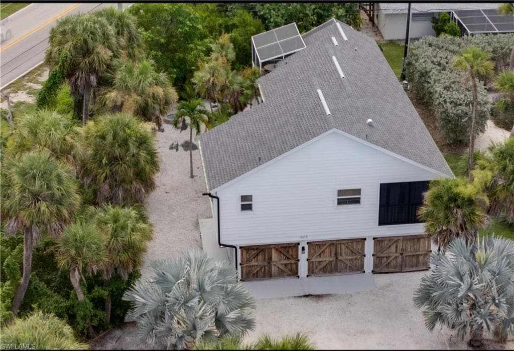 9214 Kincaid CT photo 1 of 35