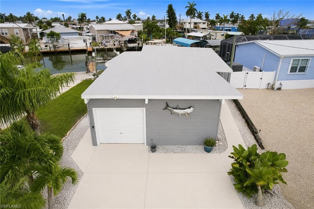 3827 Coconut DR photo 42 of 42
