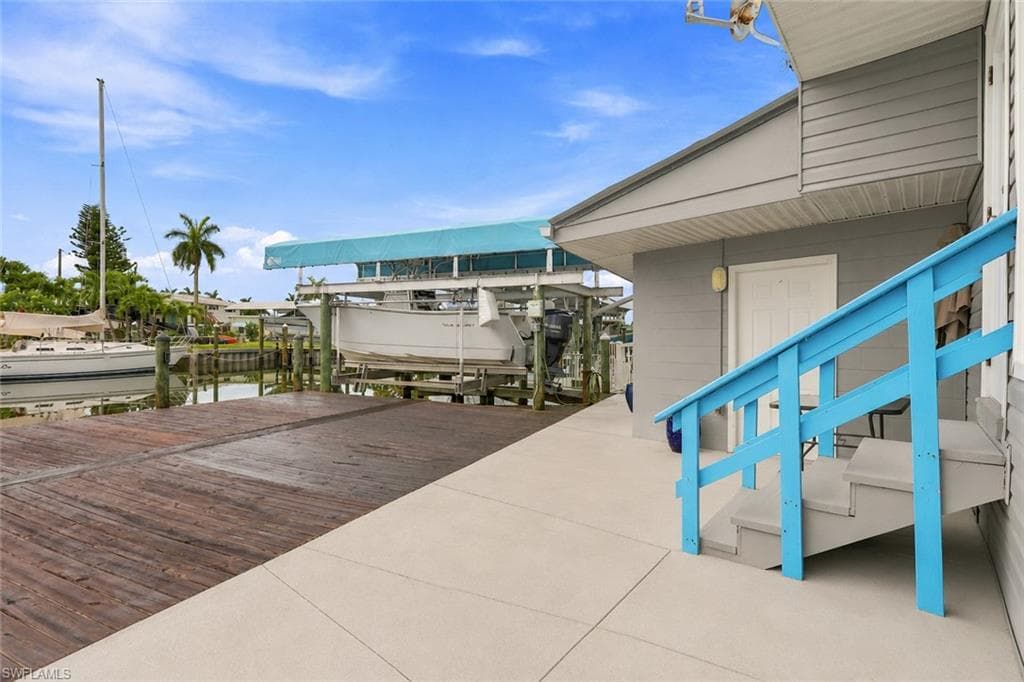 3827 Coconut DR photo 38 of 42