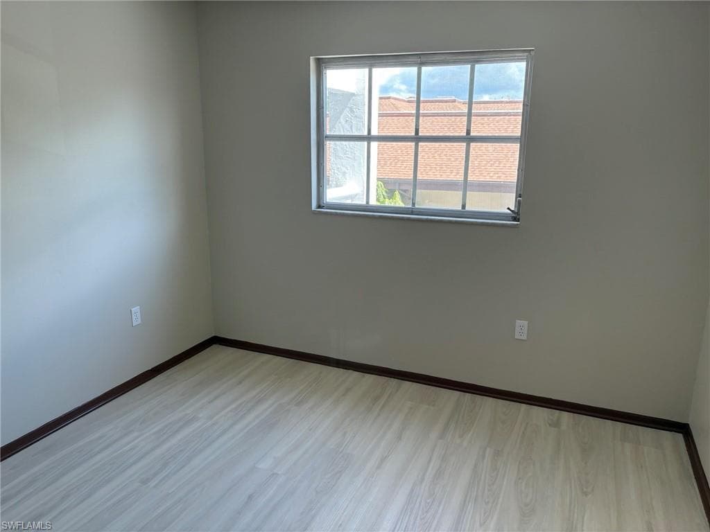 3704 Broadway 214 photo 12 of 31