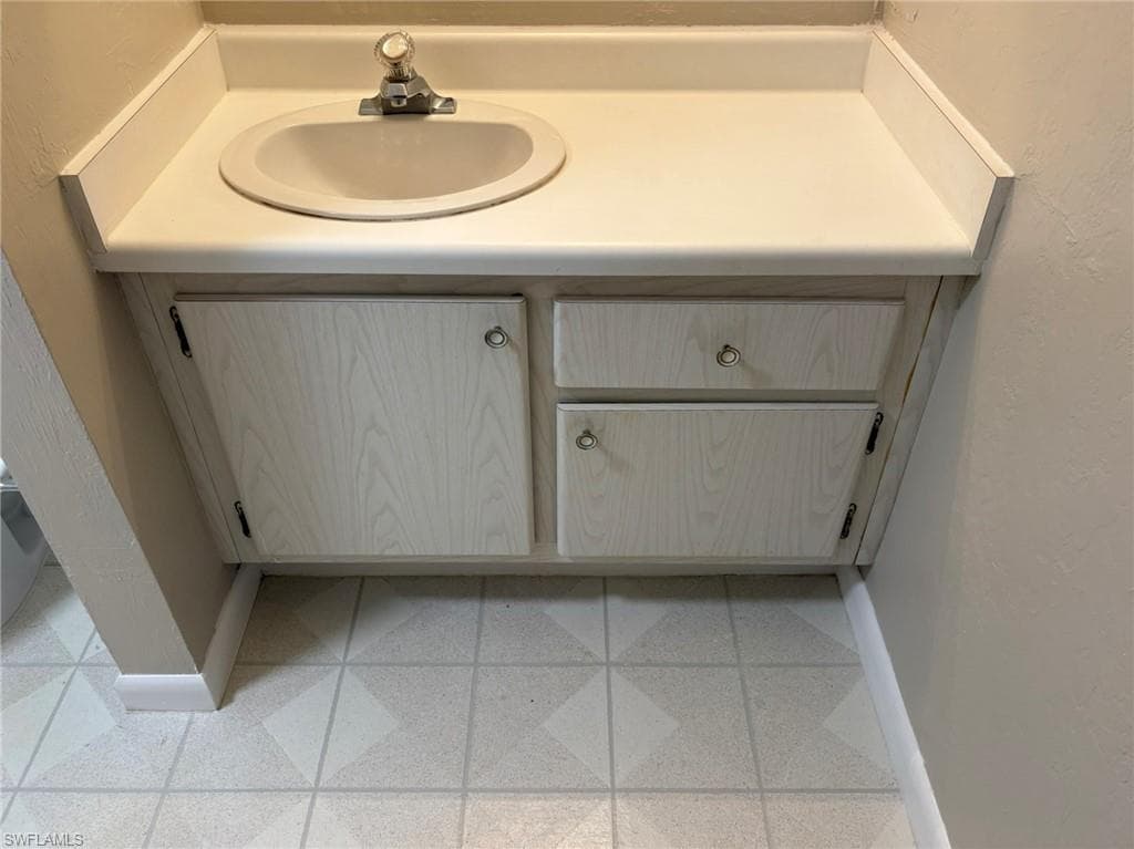 3704 Broadway 214 photo 20 of 31