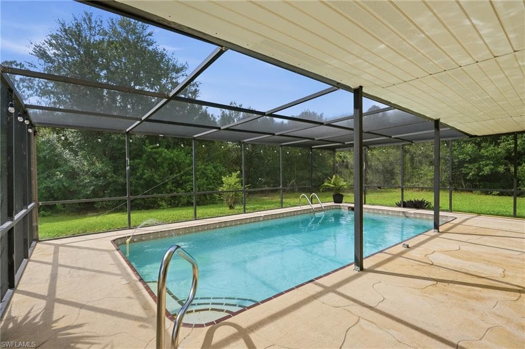 28265 Morningside DR photo 3 of 34