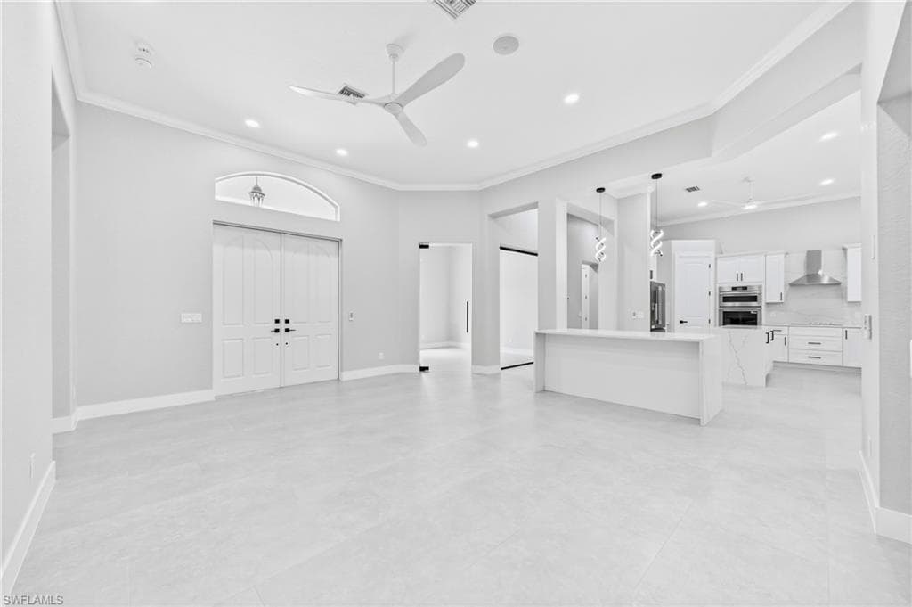 1817 Lagoon LN photo 10 of 50