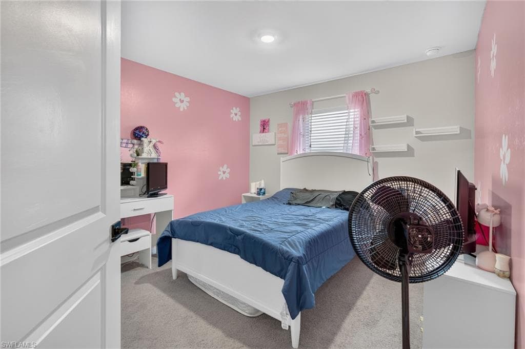 849 Sea Urchin CIR photo 17 of 31