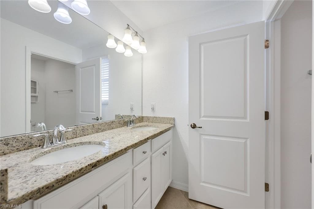 bathroom 2 -2nd floor
