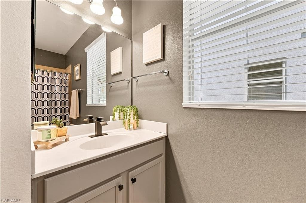 14658 Fern Lake CT photo 22 of 49