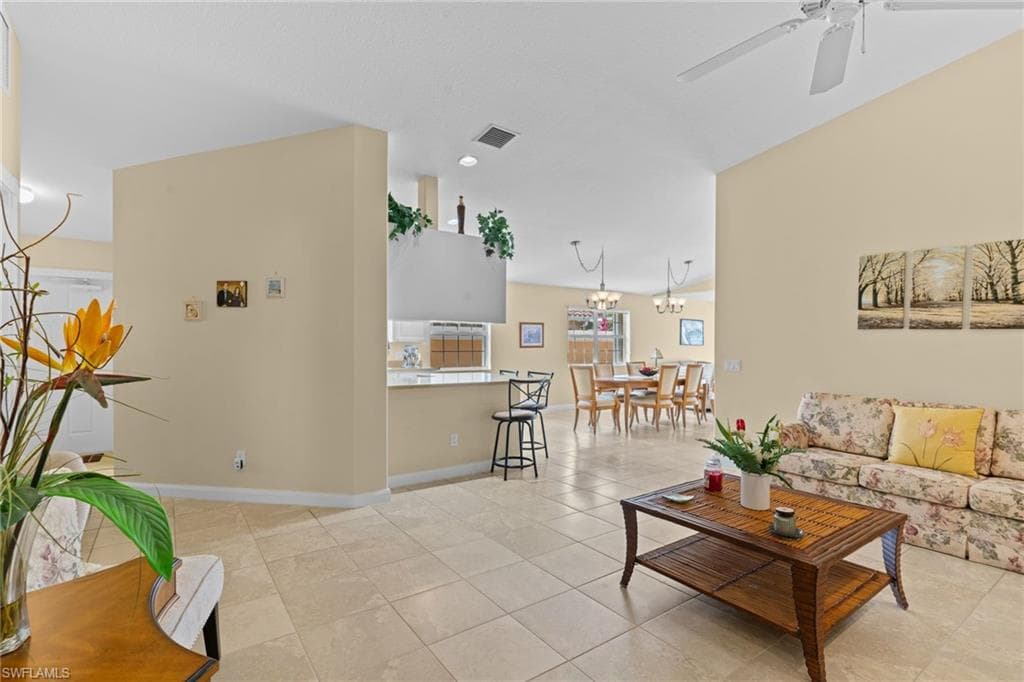 7620 Rozzini LN photo 9 of 33