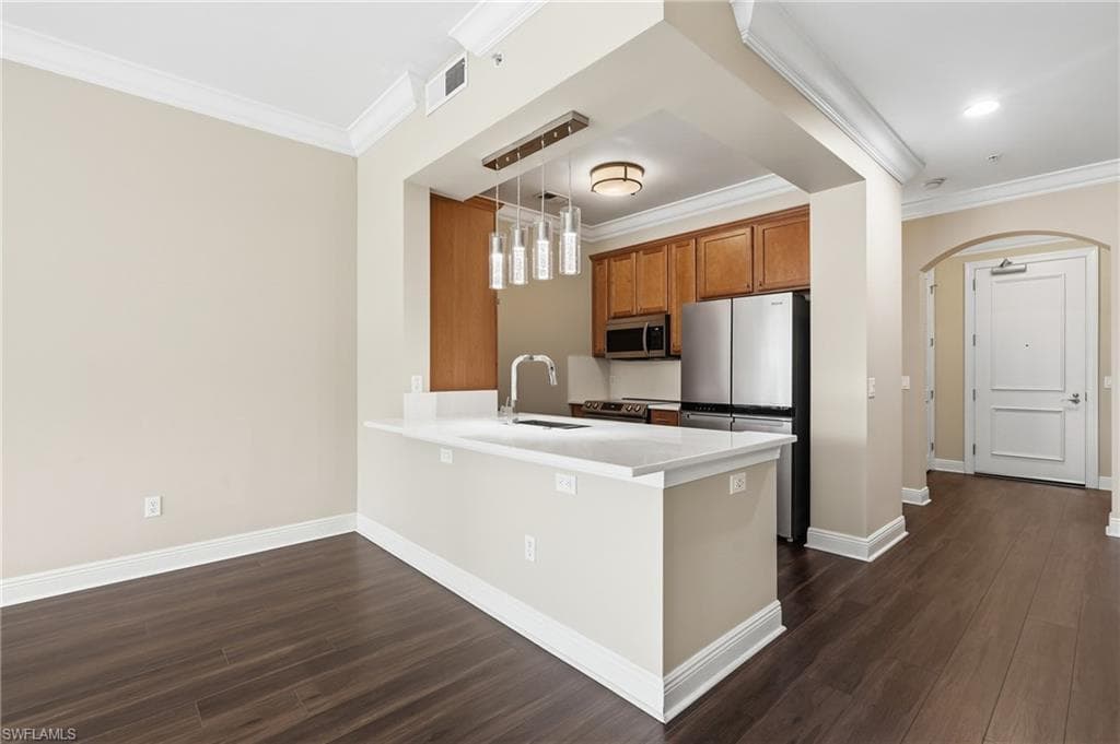 8001 Via Monte Carlo WAY 1105 photo 10 of 48