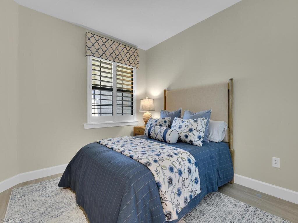 11694 Canal Grande DR photo 34 of 36