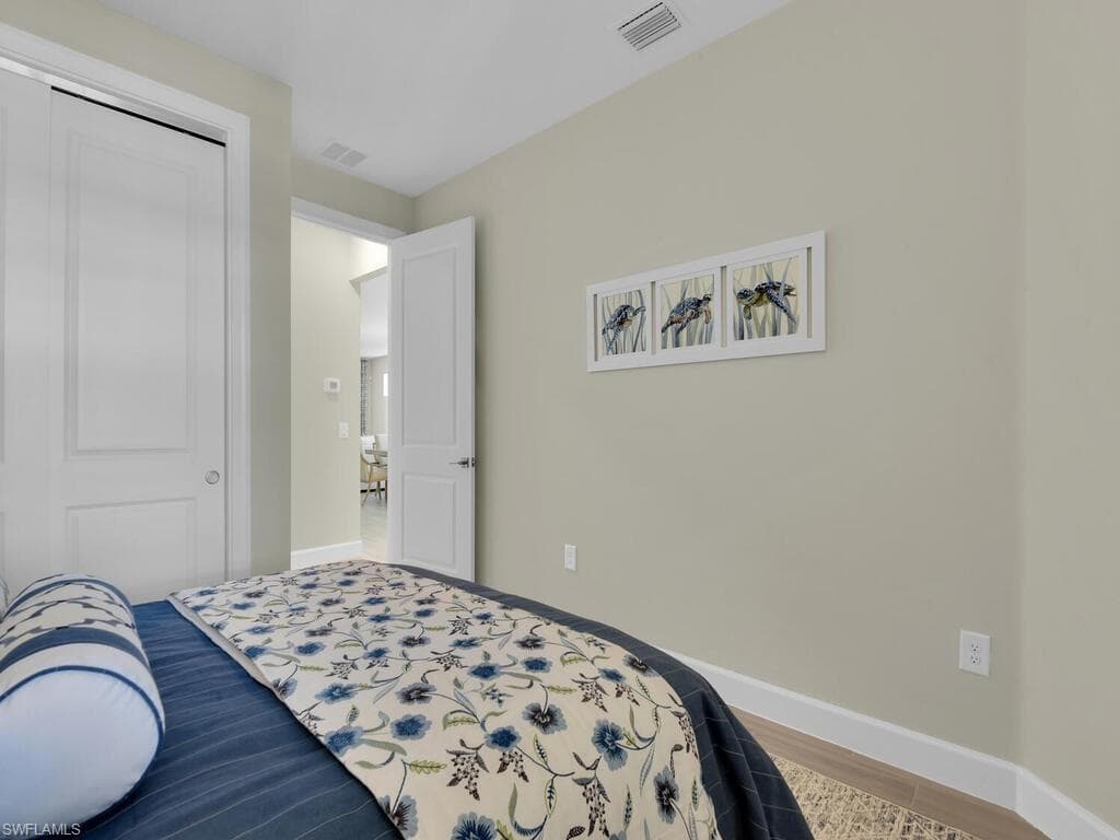 11694 Canal Grande DR photo 35 of 36