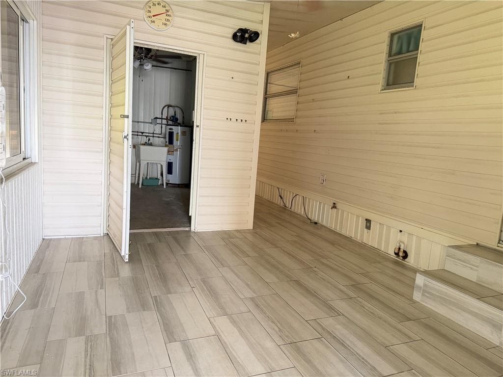 Florida Room with access to Utility/Laundry area.