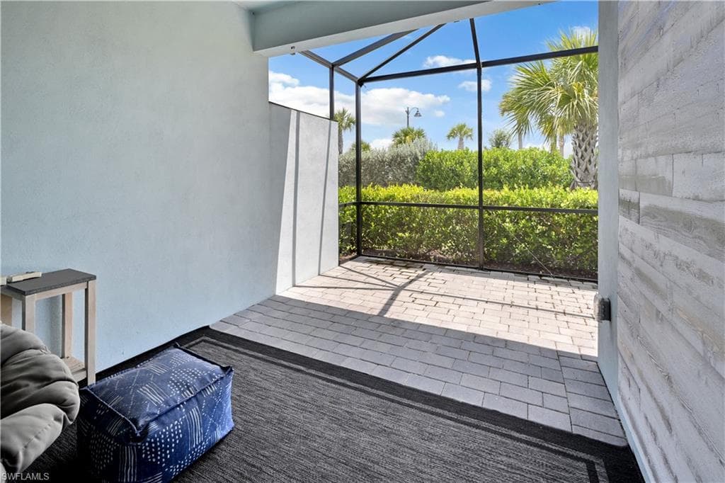extended screened in lanai