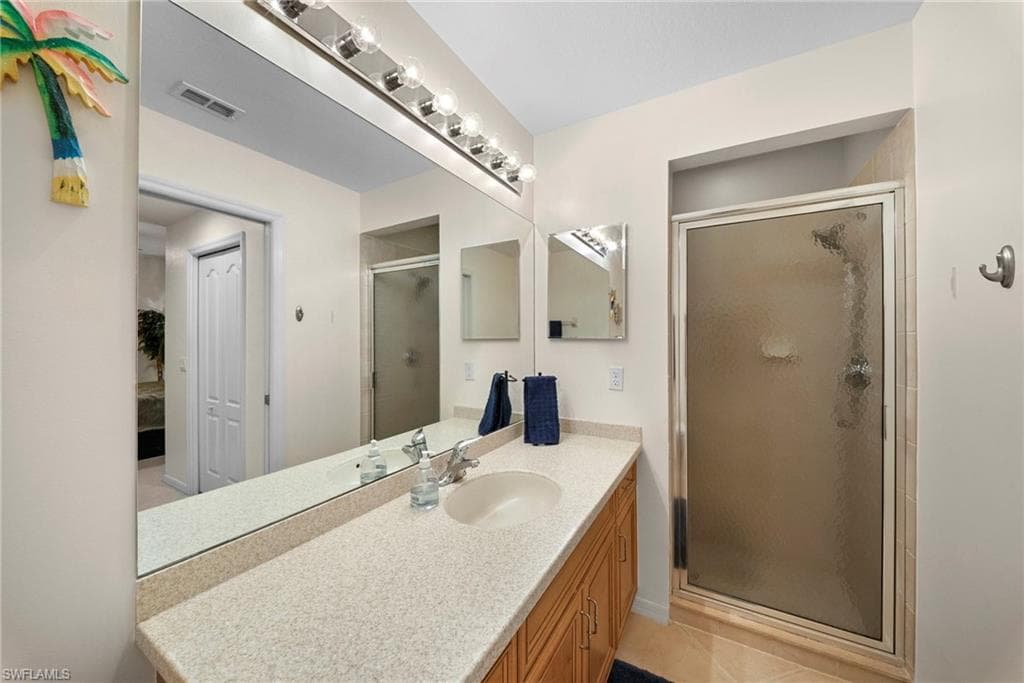 10285 Heritage Bay BLVD 817 photo 7 of 37