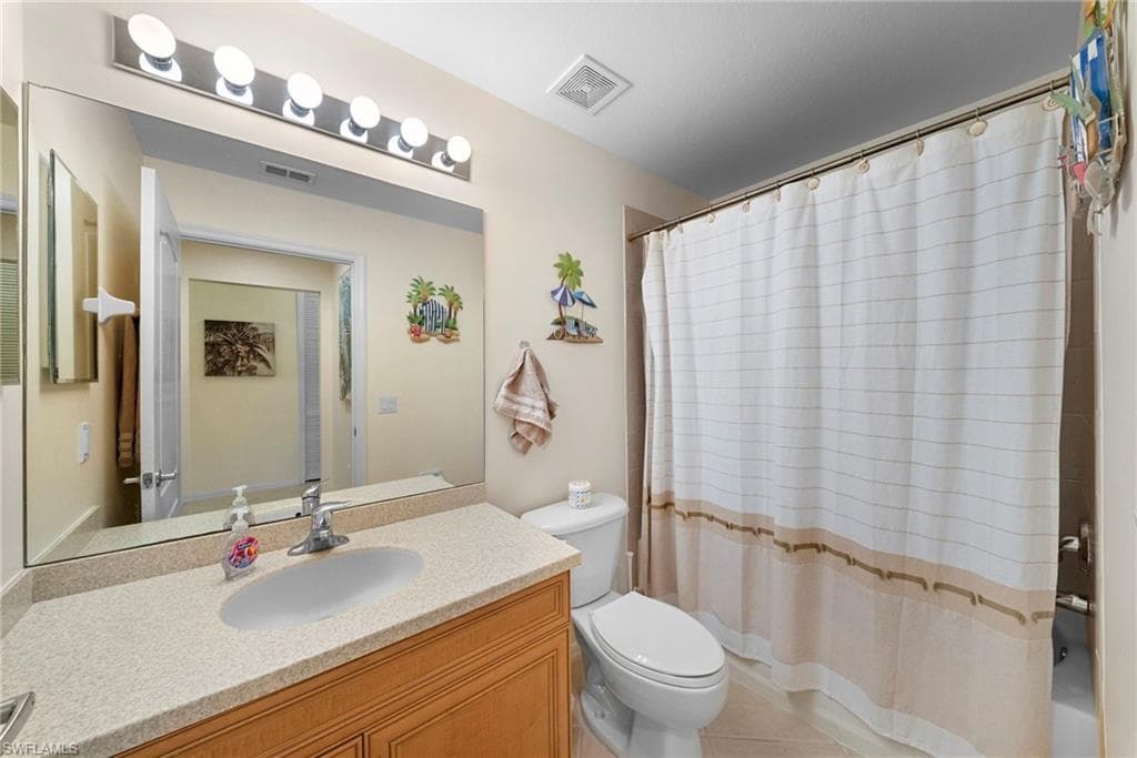 10285 Heritage Bay BLVD 817 photo 11 of 37