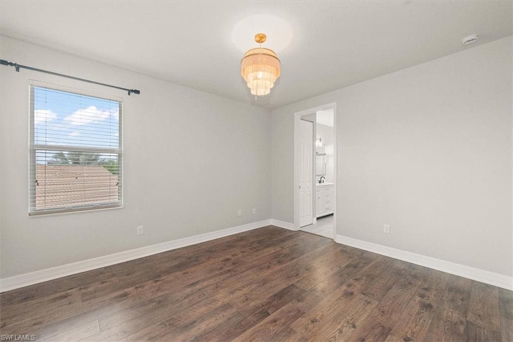Third Bedroom (Connected to Bathroom)