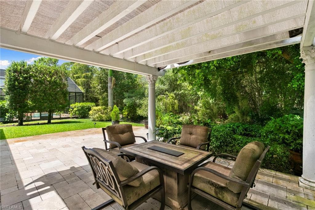 6561 Autumn Woods BLVD photo 27 of 35