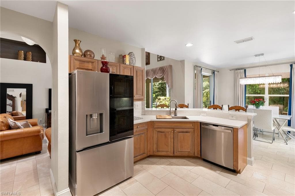 6561 Autumn Woods BLVD photo 12 of 35