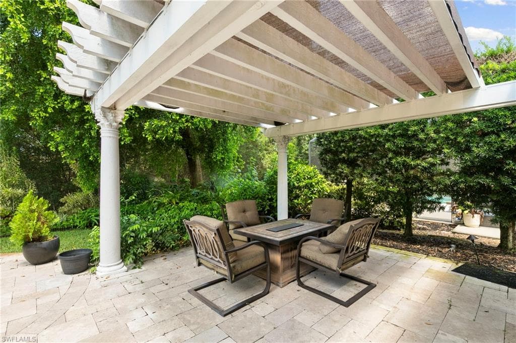 6561 Autumn Woods BLVD photo 26 of 35