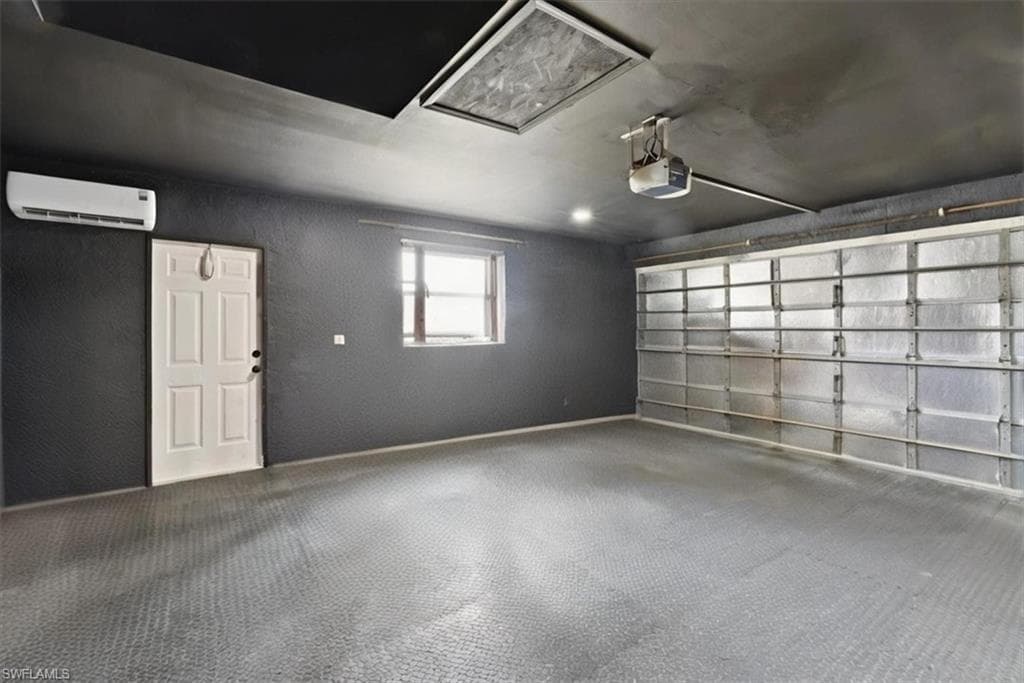 Flex Space Garage