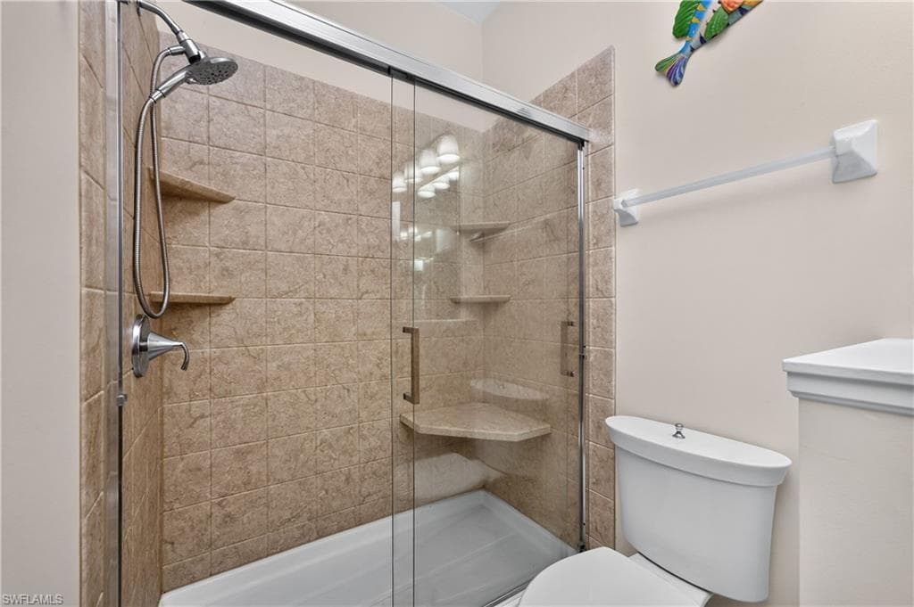 17210 Acapulco RD 221 photo 21 of 41
