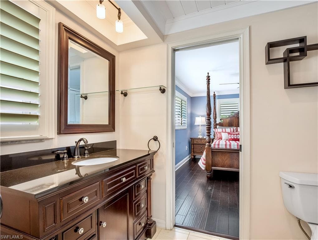 980 Bal Isle DR photo 35 of 44