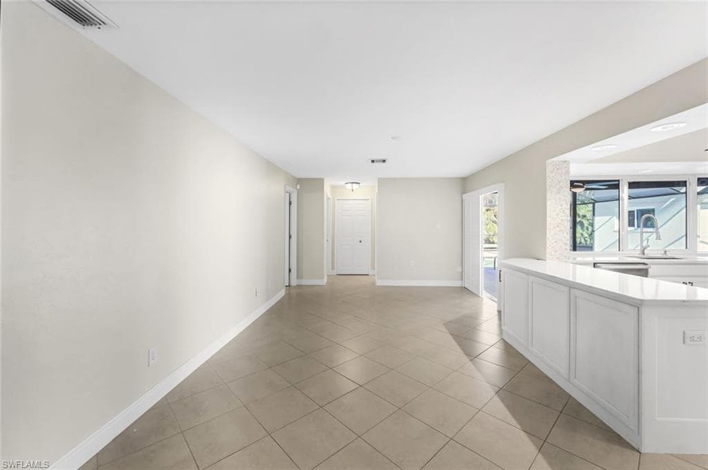 13750 McGregor BLVD photo 11 of 50