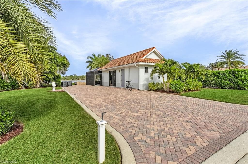 13447 Golden Palms CIR photo 15 of 38