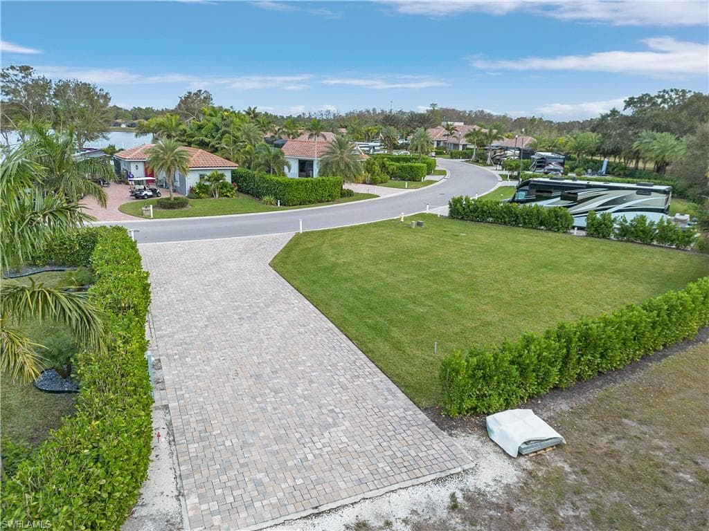 13424 Golden Palms CIR photo 6 of 25