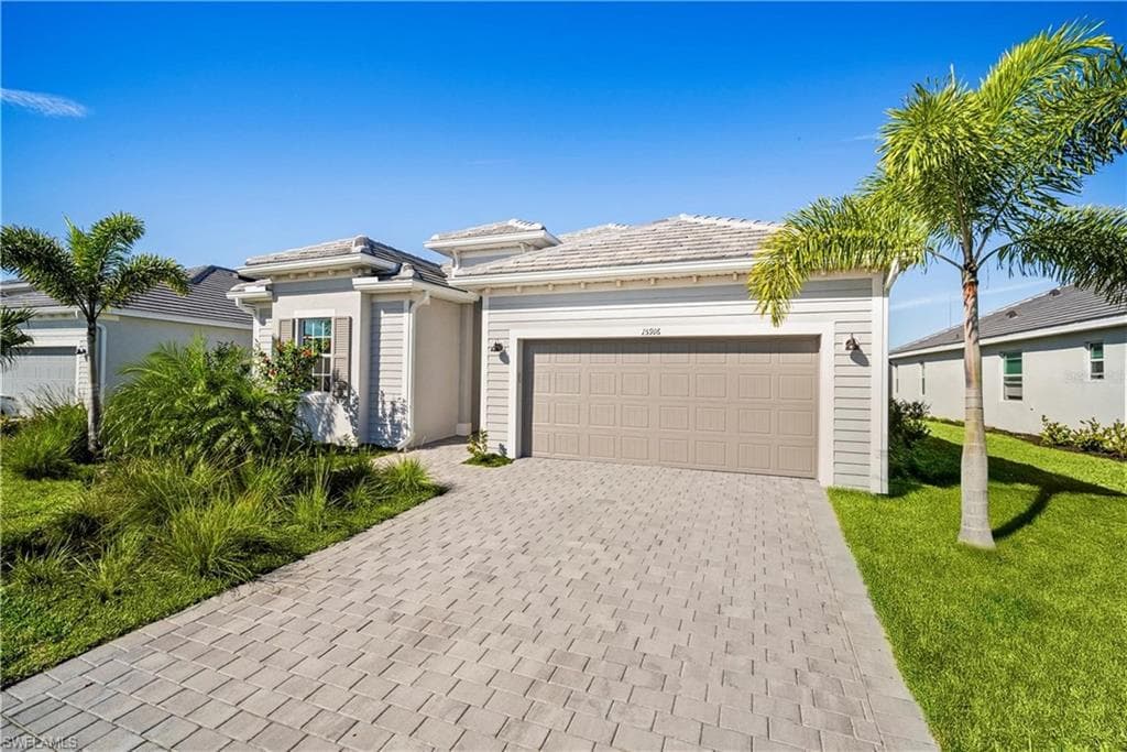 15916 Sugar Hill DR photo 1 of 21
