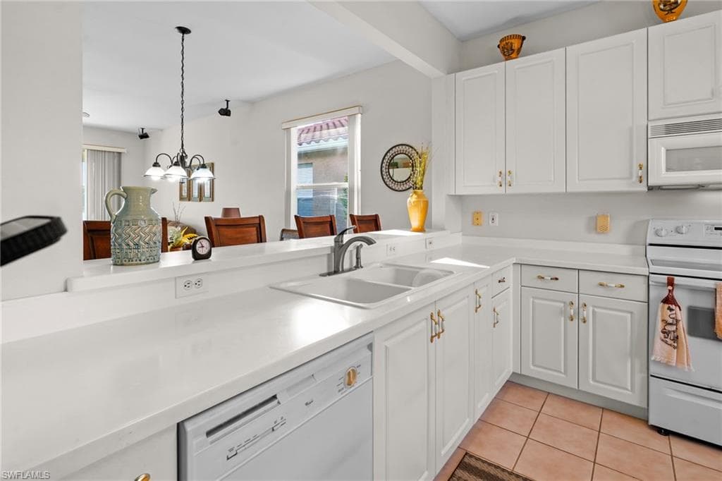 11227 Lakeland CIR photo 6 of 46