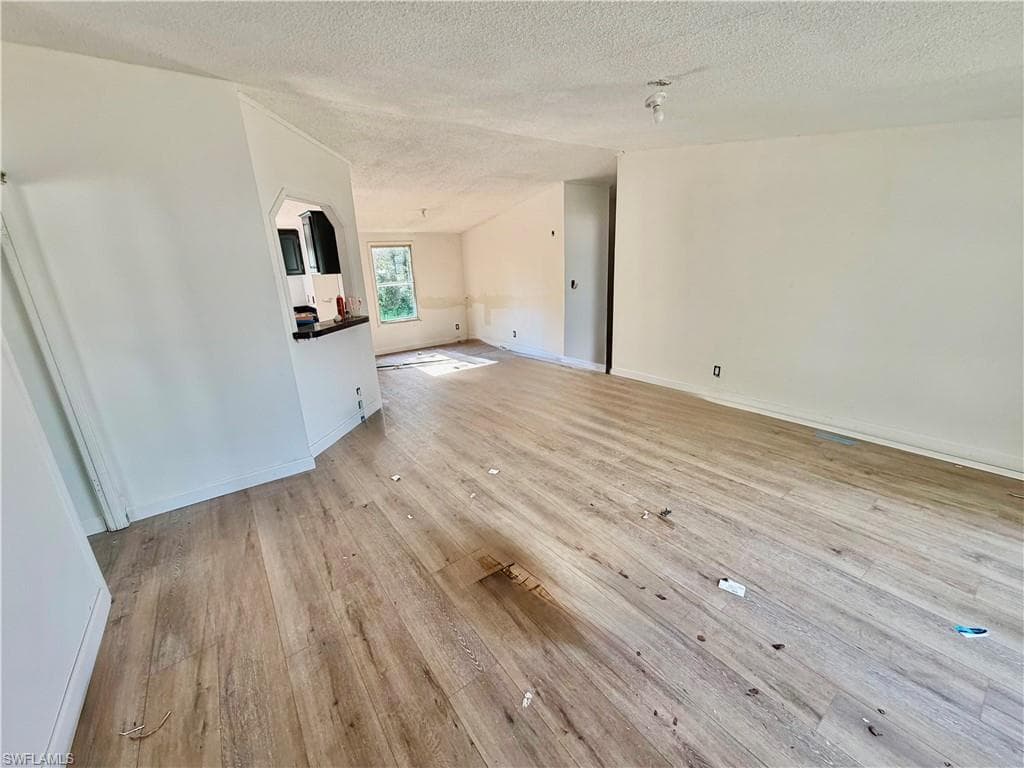 7204 Paul Howard DR photo 6 of 21