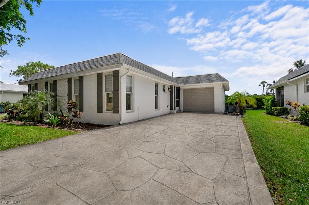 250 Lanchester CT 35 photo 1 of 17