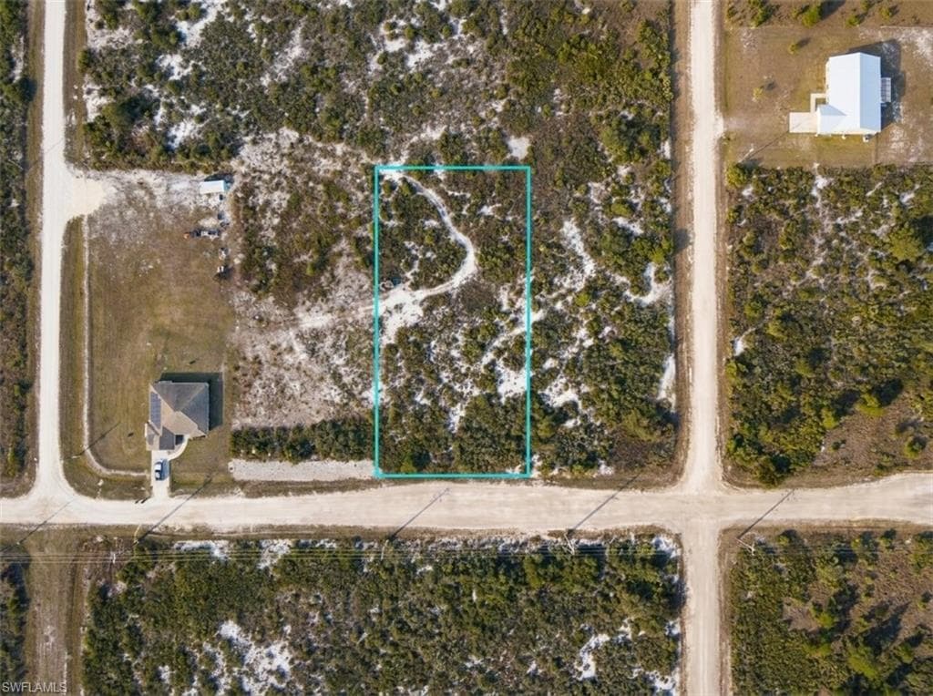 Aerial Property Survey. Outlining the boundaries of the property and its immediate surroundings