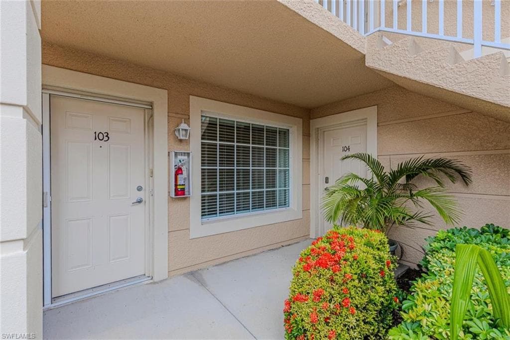 26650 Bonita Fairways BLVD 103 photo 23 of 38
