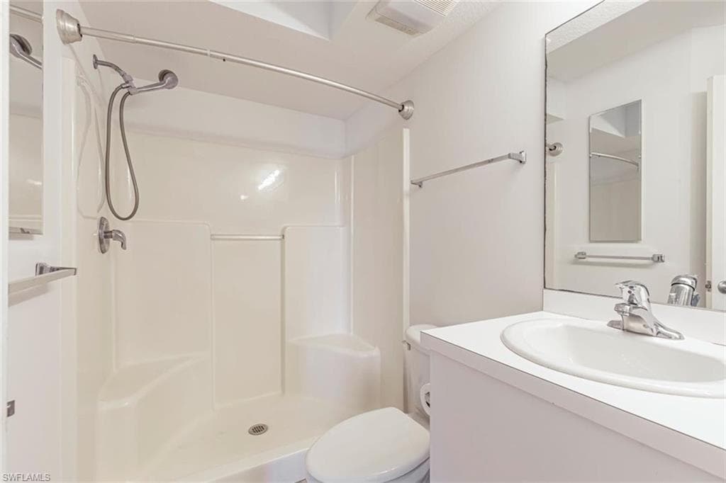 26650 Bonita Fairways BLVD 103 photo 14 of 38