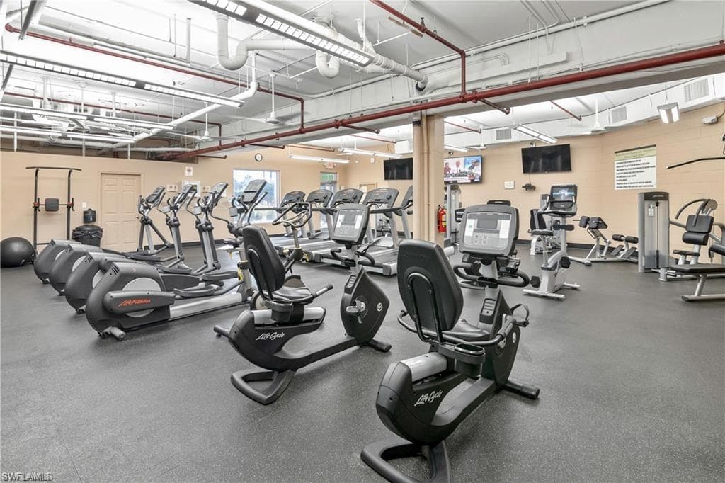 26650 Bonita Fairways BLVD 103 photo 35 of 38
