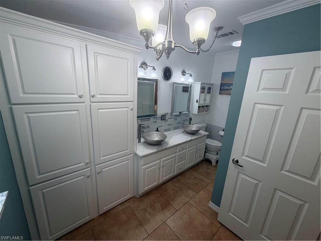 5575 Brightwood DR D105 photo 23 of 40