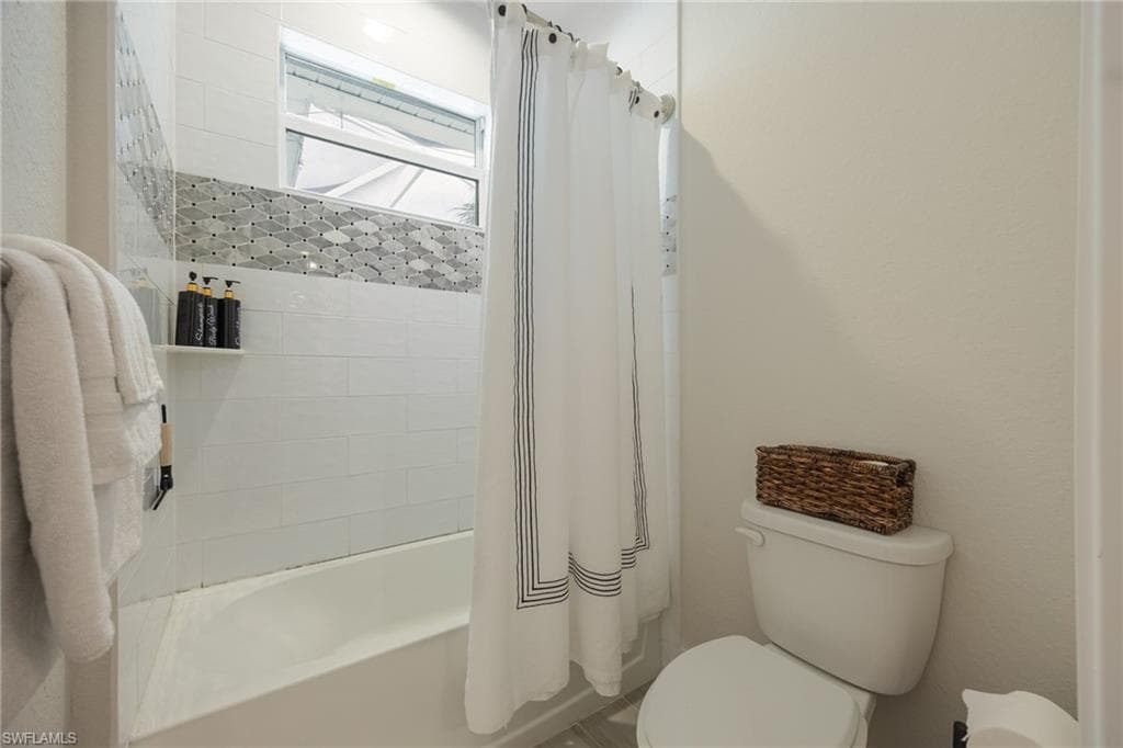 13454 Caribbean BLVD photo 25 of 37