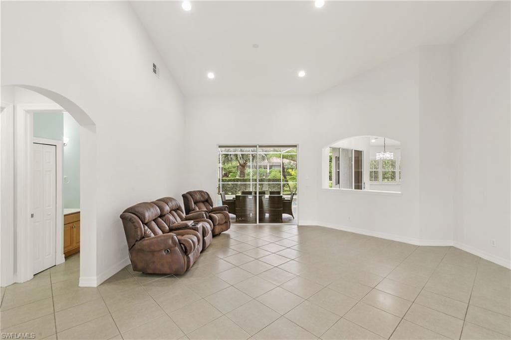 3917 Fabienne CT photo 4 of 47