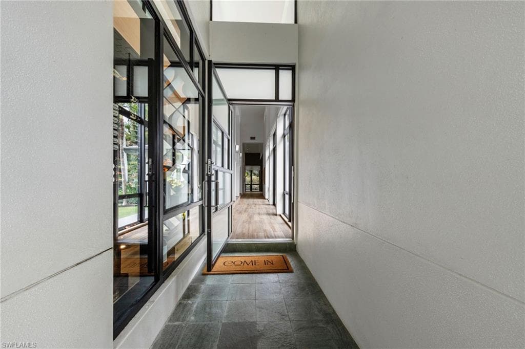 Main House - Entry Foyer