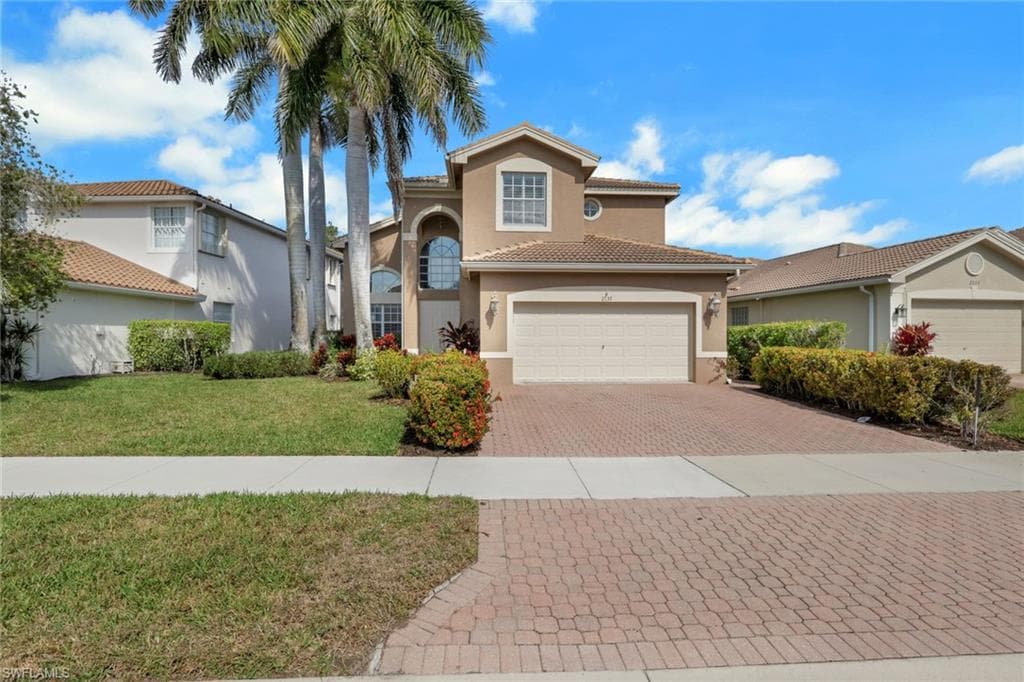 2137 Isla De Palma CIR photo 1 of 34