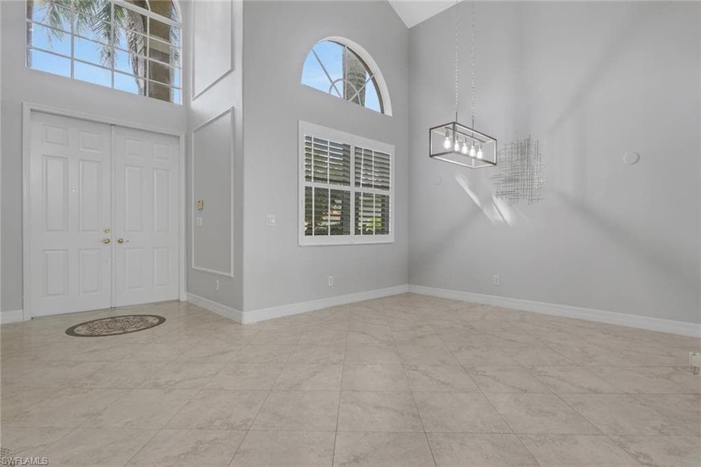 2137 Isla De Palma CIR photo 5 of 34