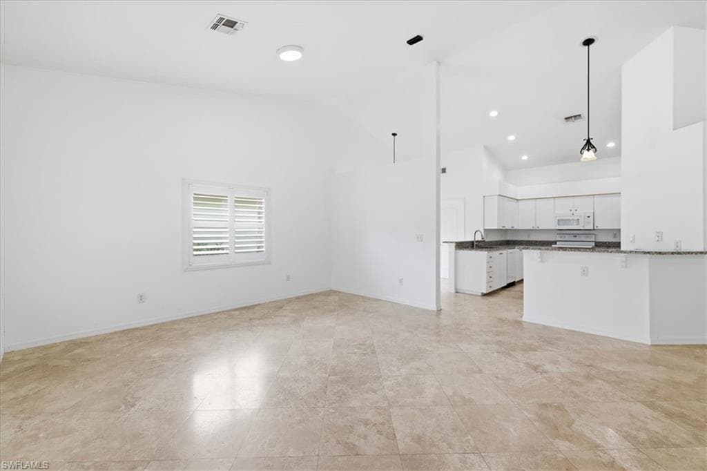 8137 Breton CIR photo 18 of 42