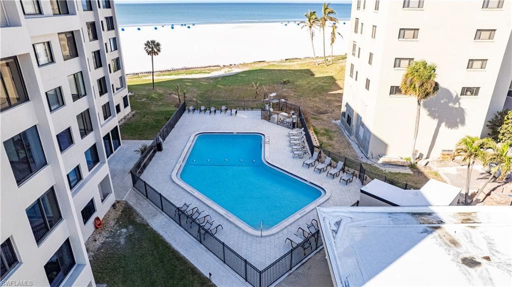6662 Estero BLVD 308 photo 31 of 39