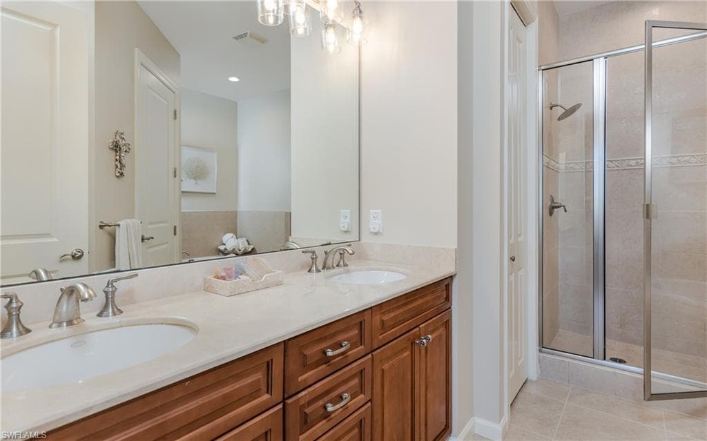 5781 Cape Harbour DR 1405 photo 12 of 33