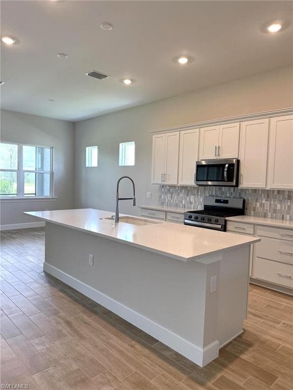 Photo of the actual kitchen