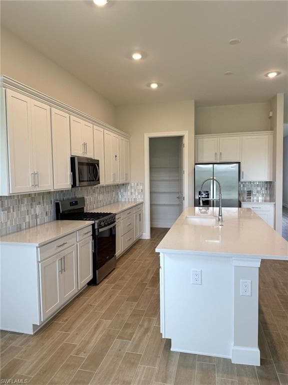 Photo of the actual kitchen