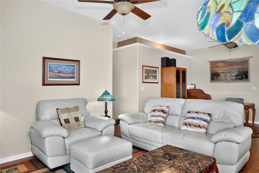 11237 Lakeland CIR photo 10 of 33