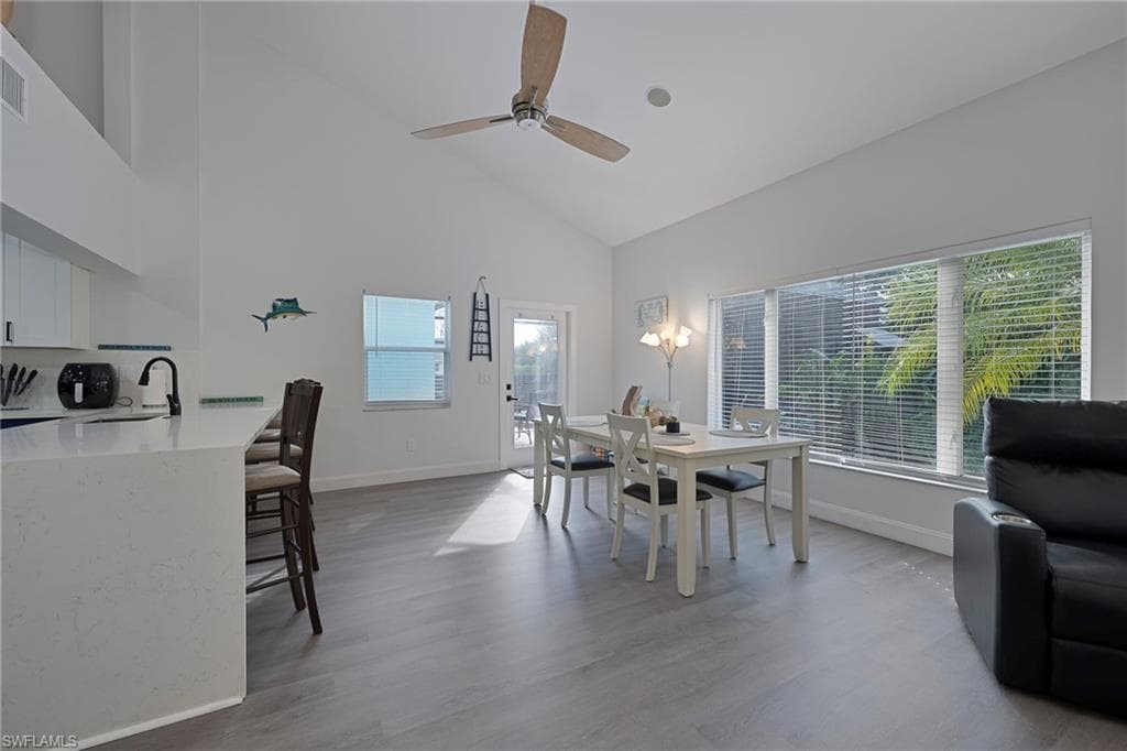 27218 Barefoot LN photo 7 of 20