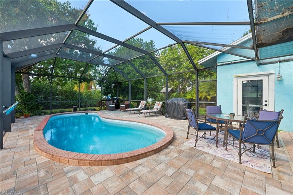 27218 Barefoot LN photo 15 of 20